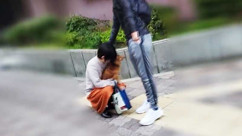 FC2-3129172 [个人] 一位新婚夫妇，有着黑色的短发，喜欢狗。他在遛狗时抓住了狗并闯入新婚夫妇的家，根本没有注意到他们的宠物。