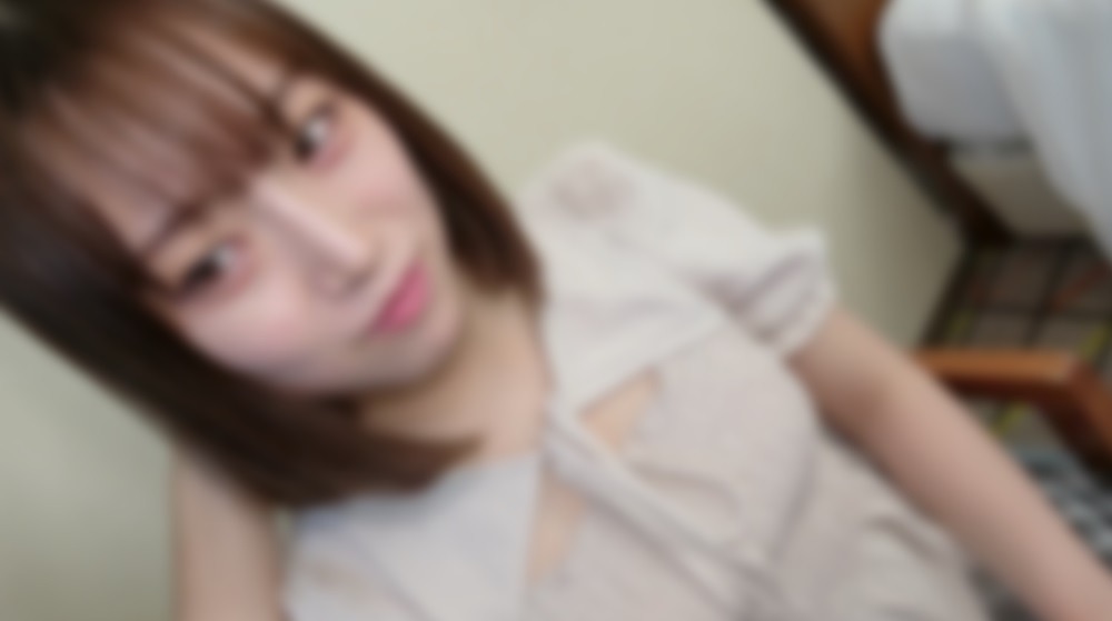 FC2-PPV-4312471“我其实还是处女……”