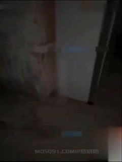 [Incesto Real] Irmã foi fodida pelo irmão mais novo em seu vestido de noiva no dia do casamento! Certa vez tentei drogar e estuprar minha irmã.