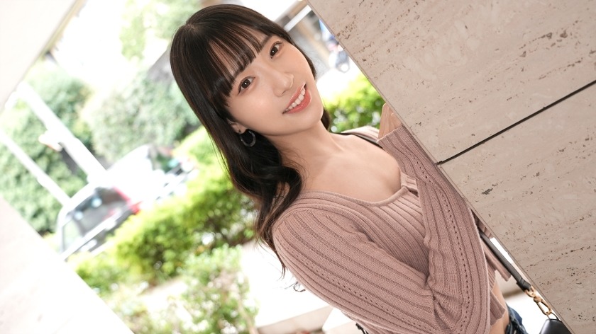 SIRO-5462 高級ホテルで働く美女
