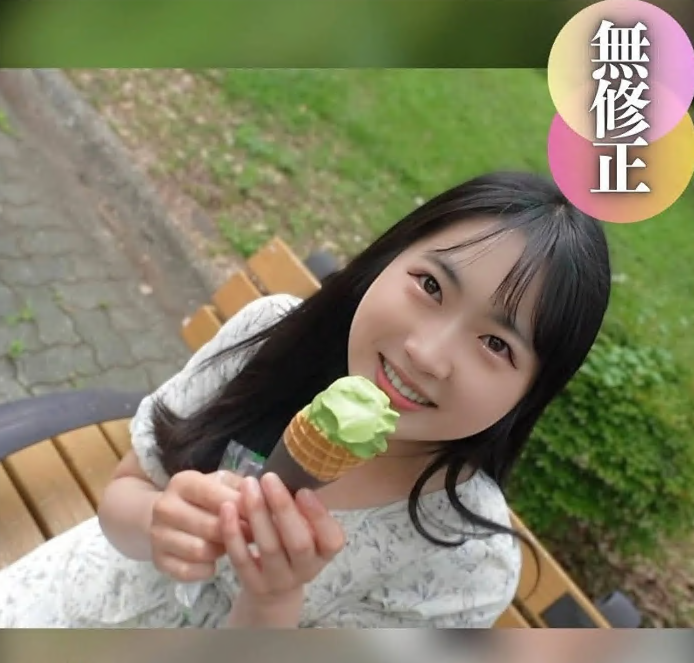【首拍】【素颜曝光】偶像脸，肌肤水嫩，极致安心清纯的少女。她敏感的身体感受到了太多的痛苦，以至于她可爱的脸都崩溃了！我会因为射在她体内而惹上麻烦，所以我会射在她体内，然后帮她收拾残局