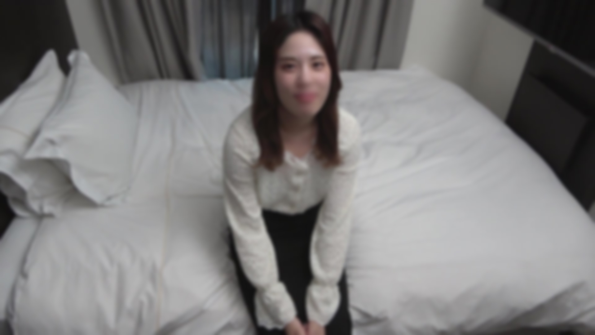 身材出众肤白貌高的美甲师！第一次拍摄也输给快乐中出容忍。 -cd1!
