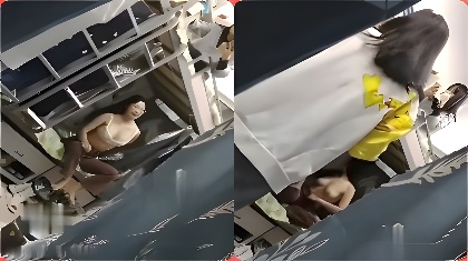 College girl's dormitory live broadcast cheating father's dormitory secretly filmed roommate