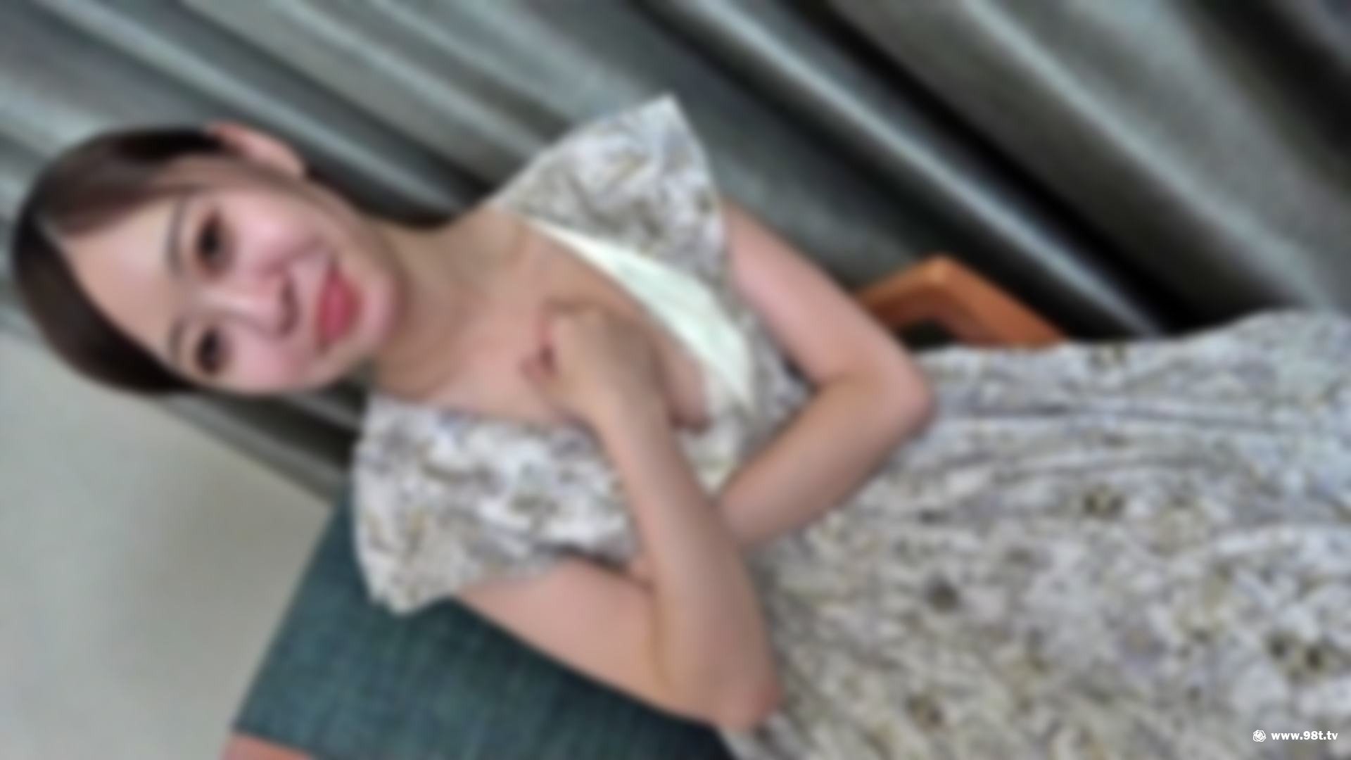 女醫大學生膚白貌美身材苗條。知識分子的大小姐散發著乃木坂46的白石麻衣那樣的美麗和光輝。經驗人數1人的奇-cd1
