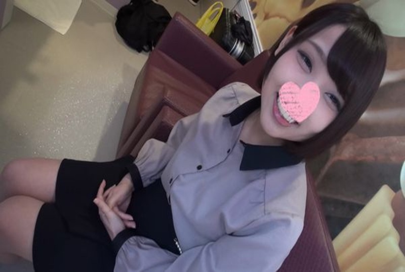 FC2-1688871 【自拍】男人最喜歡這種少女。 素人