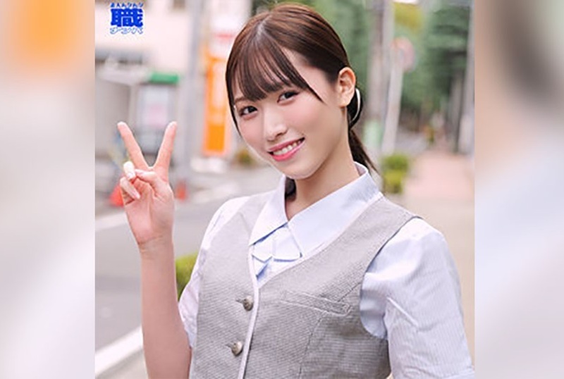 SMJS-110 美麗的OL，被告知需要接受一個任務，卻不知道是這麼色情的。 素人