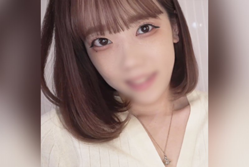 FC2-4666051 隔壁那個女孩又來拜訪了，因為她性生活受挫，所以我把精液射進了她那小小的無毛陰戶里！！ 素人