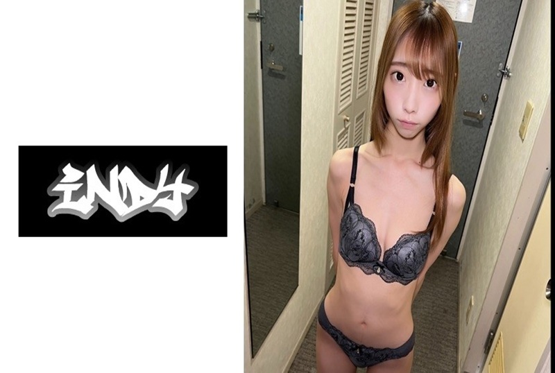 534IND-192 一位苗條美女的自製視頻。她皮膚白皙，看上去也很美麗。 素人