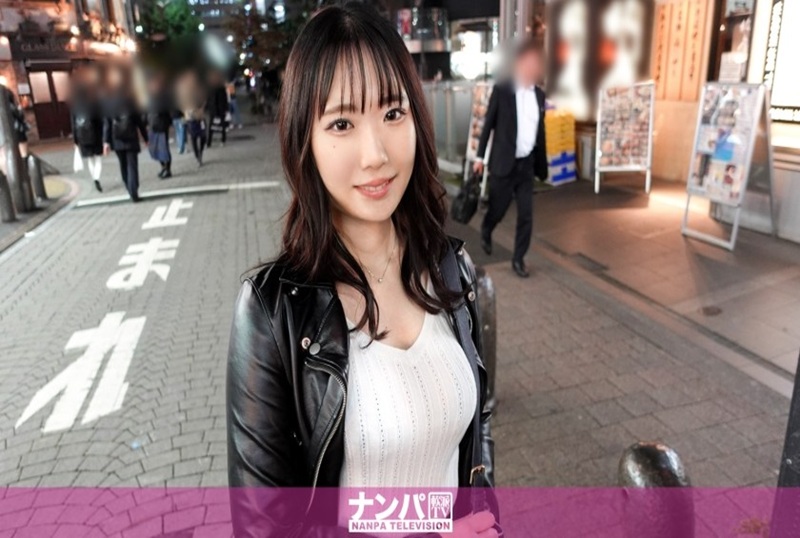 200GANA-3195 這個曾與現任男友和前任男友進行過三人行的女孩，利用她顫動的 G 罩杯乳房追捕男人！女孩將受到性懲罰！不停的潮吹讓她狂喜的顫抖！ 素人