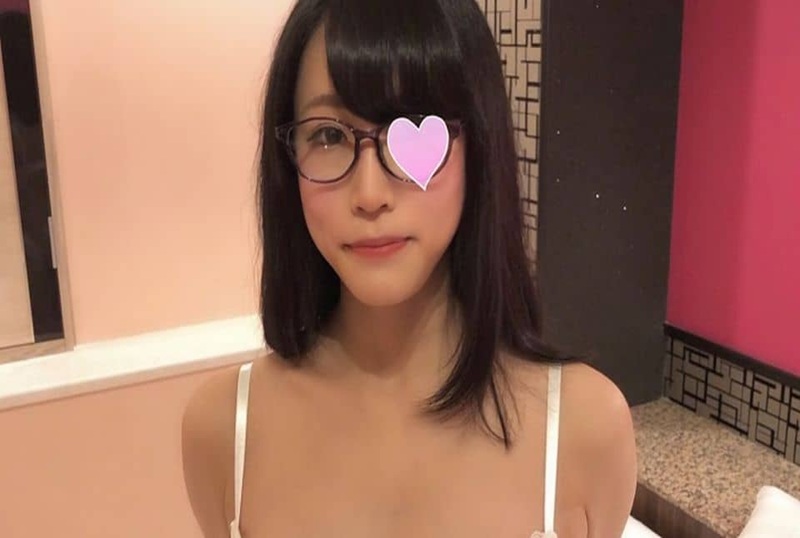 FC2-1077183 【隱藏拍攝】【個人拍攝】眼鏡下美，衣服下超美巨乳。當我想到撫養它時，它是一個完全訓練有素的 M女孩！！ 素人
