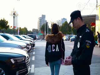 大胸的女子手感真好，後入操的感覺真美妙