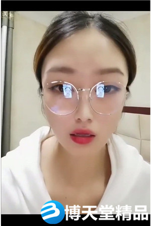 [國產劇情]氣質紅唇眼鏡美女，騎臉舔逼騎坐性感屁股