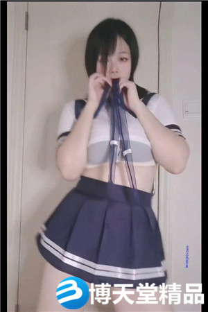 [国产剧情]巨乳女神‘小婀娜’波涛汹涌来袭震撼性爱自拍流出 路边站炮后入速