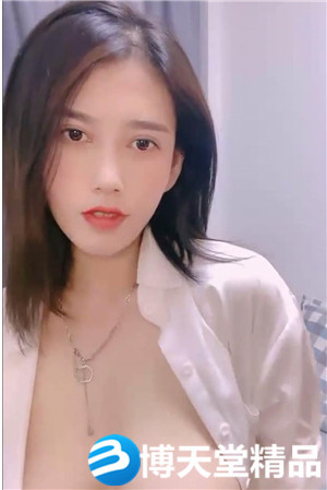 [國產劇情]甜美小姐姐玩誘惑，襯衣包臀裙開檔黑絲，翹起屁股揉穴