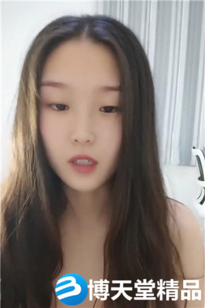 [國產劇情]顏值清純系美女為賺錢下海，全裸誘惑揉捏白嫩奶子，掰穴特寫揉搓陰蒂