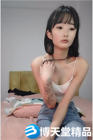 [國產劇情]180cm的長腿妹妹，00後，純欲天花板，粉嘟嘟的胴體