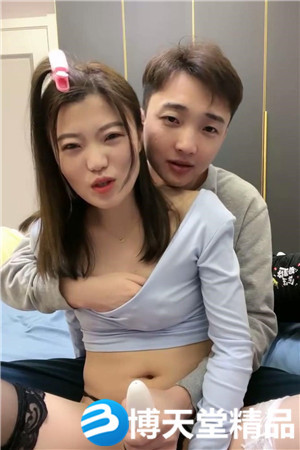 [國產劇情]淫蕩情侶露臉激情啪啪給狼友看，黑絲情趣摳逼吃奶69口交