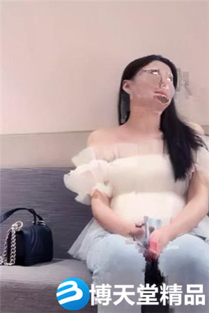 [國產劇情]探花小飛3000塊約的極品兼職外圍商學院美女