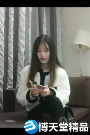 [國產劇情]高挑長腿，清純外圍女神，裸吹，滑套，後入猛操