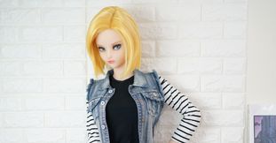 This Android 18 Lovemaking Doll Makes Me So Hard