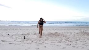 I undress on the public beach, challenge accomplished