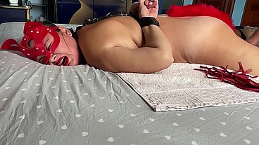 BDSM BONDAGE OF A SUBMISSIVE SLUT AND BRINGING HER TO A SQUIRTING ORGASM. SHE MOANS AND GROANS WITH BLISS, THE SQUIRT IS VERY STRONG. HAIRY PUSSY ORGASMIC SQUIRT.