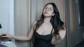 Ameli Loran Private Show