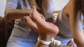Tickle - play 10 MP4