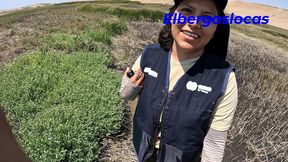 follamos entre los arbustos, nos escondimos para follar con mas emocion, despues de una salida de campo donde nos pusimos cachondos.