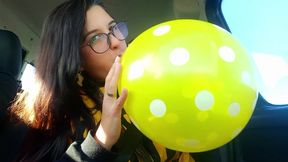 Highway ride balloon play - Bunny Looner [LOWRES]