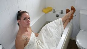 Maria's Bath Time 6 (1920x1080)