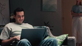 Би-би-си Белую девушку трахает большой черный член 1 серия