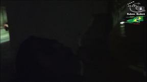 ninfeta se exibe dentro do tunel da cidade, e ainda fez boquete.