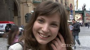 Comely Noname's hairy action