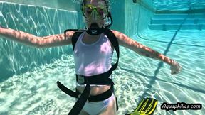 Aquaphilias- Neji- She learns to SCUBA in her Pajamas