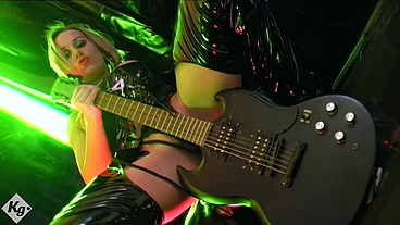 Blonde Scottish Rocker Takes Hard Cock