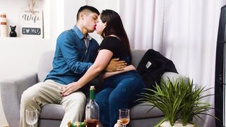 Hunting for a rich Peruvian jungle mom on the streets of Lima
