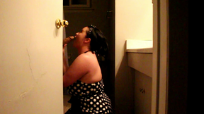 Caught mom &amp; the repair man.mp4
