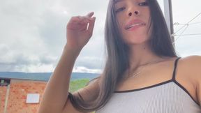 Dirty dancing slut drops pants for a booty-fucking session