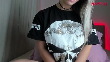 video com a camiseta que o macho esqueceu aqui em casa