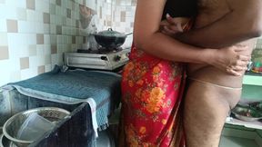 House Wife Suck Neighbour in Kitchen When Husband Not There in Home
