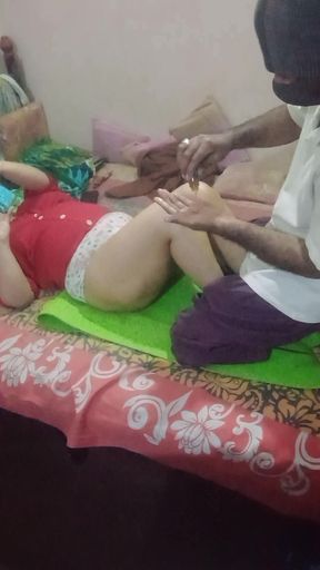 Bhabhi Got a Massage Done