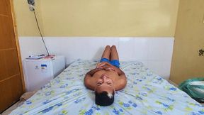 Face sitting in new slave Maky, by Cleopatra and Slave Maky, (cam by Manu) FULL HD
