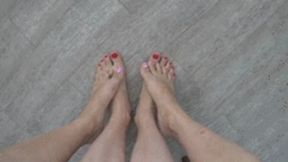 Now Evelina pressing my toes and feet