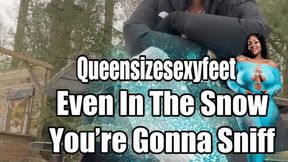 Even In The Snow You’re Gonna Sniff These Stink Feet