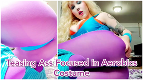 Teasing Ass Focused in Aerobics Costume