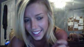 Rachel Nice Girl Showing Her Boobs