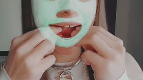 GlitterGiiiirl´s Loose Twinblock Brace Insertion: Close-Up Dental Fetish Play