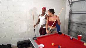 caramela clutch has sweaty sex in the garage