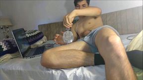 Masturbating Bi Guy